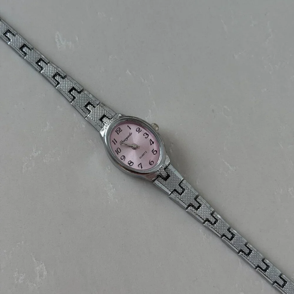 SKU0507‎ Retro Silver/Pink Women Oval Casual Watch Stainless steel + gift bag